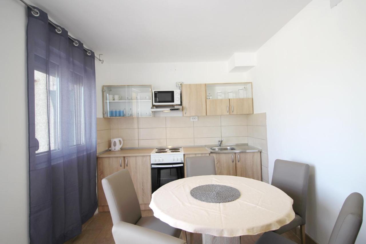 Apartment Suzy 닌 외부 사진